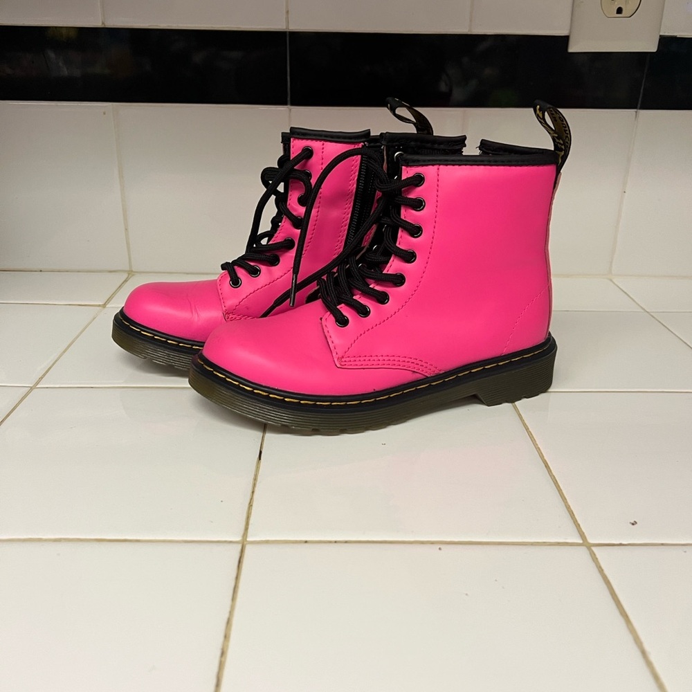 Dr. Martens Kids Hot Pink Lace-Up Boots